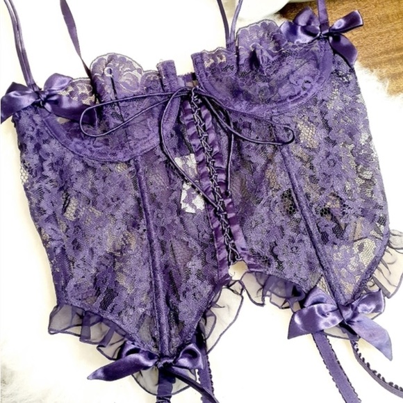Vintage 80’s Mesh Lace Up Corset Royal Purple Bustier 34B - Picture 6 of 7